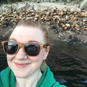 Meet your Posher, Stephanie